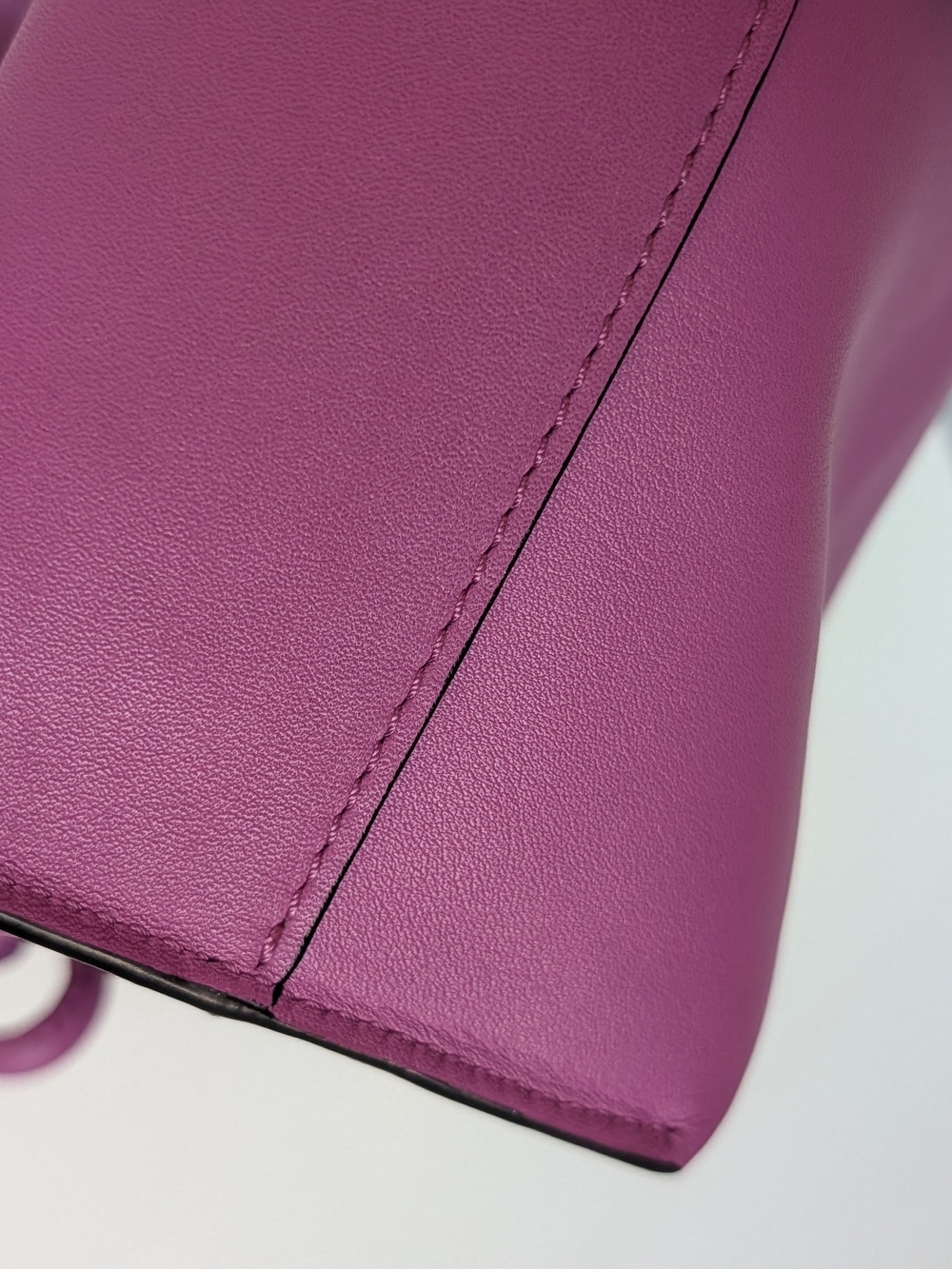 Loewe Pink Flamenco Medium Shoulder Bag - Picture 11 of 15